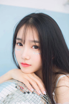 小军和老妈闺蜜周晴的小说